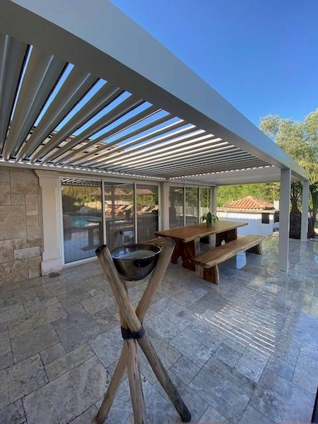 PERGOLA BIOCIMATIQUE
