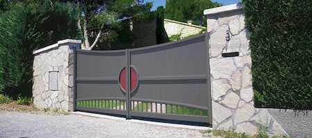 Portail moderne sur mesure dans le 13