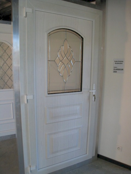 porte d'entrée pvc blanc à vitrolles