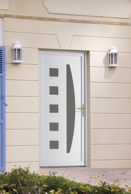 Porte d'entrée en PVC et alu