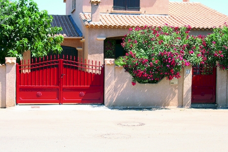 Portail battant en alu sur mesure dans les bouches du rhônes